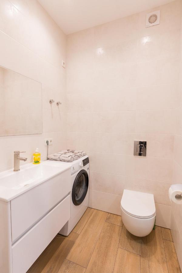 Apartments near the sea 오데사 외부 사진